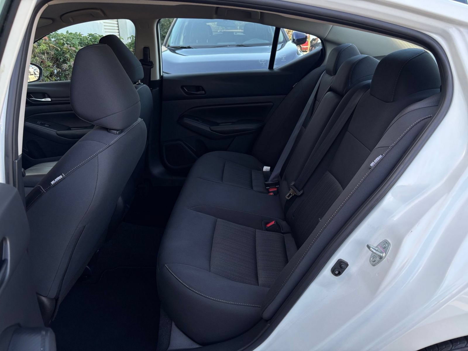 Used 2025 Nissan Altima 2.5 SV FWD image 26
