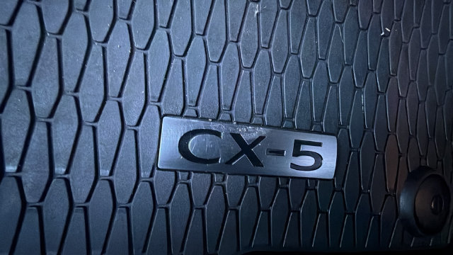 Certified 2024 MAZDA CX-5 Carbon Edition AWD/4WD image 35