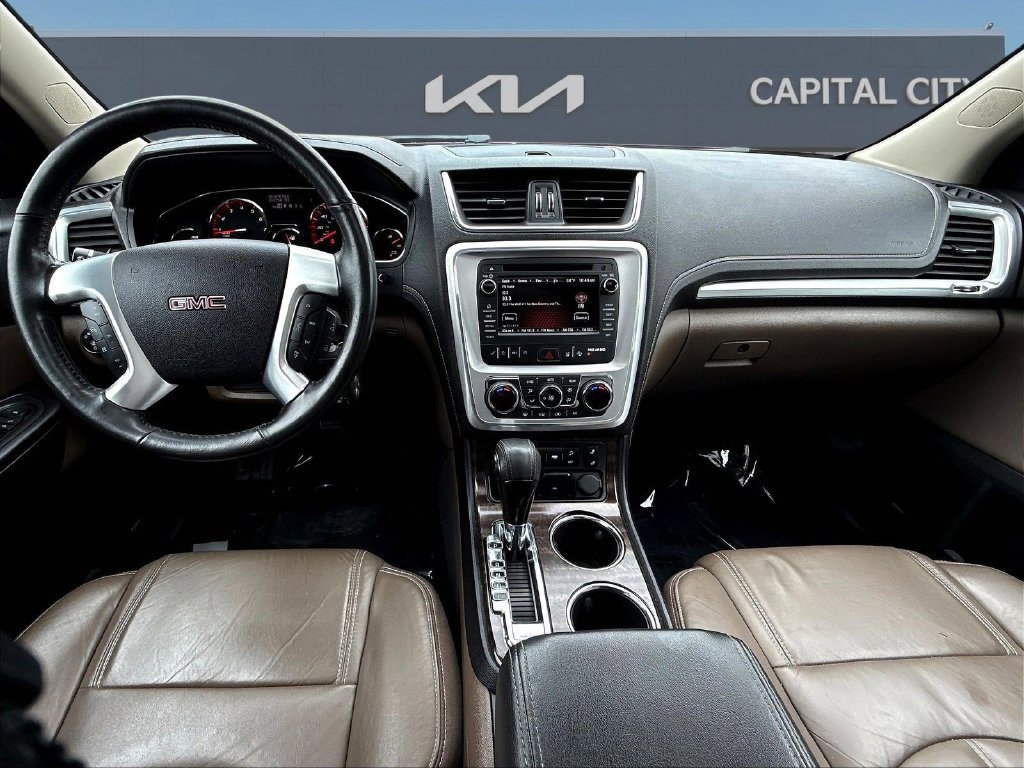Used 2017 GMC Acadia Limited SLT AWD/4WD image 10