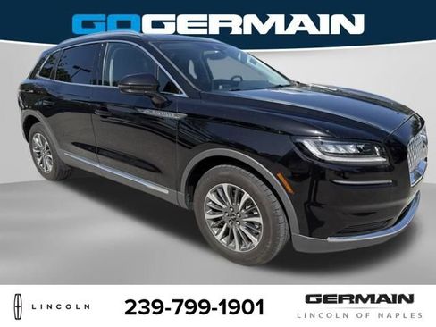 Used 2023 Lincoln Nautilus AWD w/ Premium Package image 9