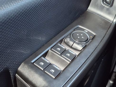 Used 2021 Ford F150 XL w/ STX Appearance Package RWD image 9