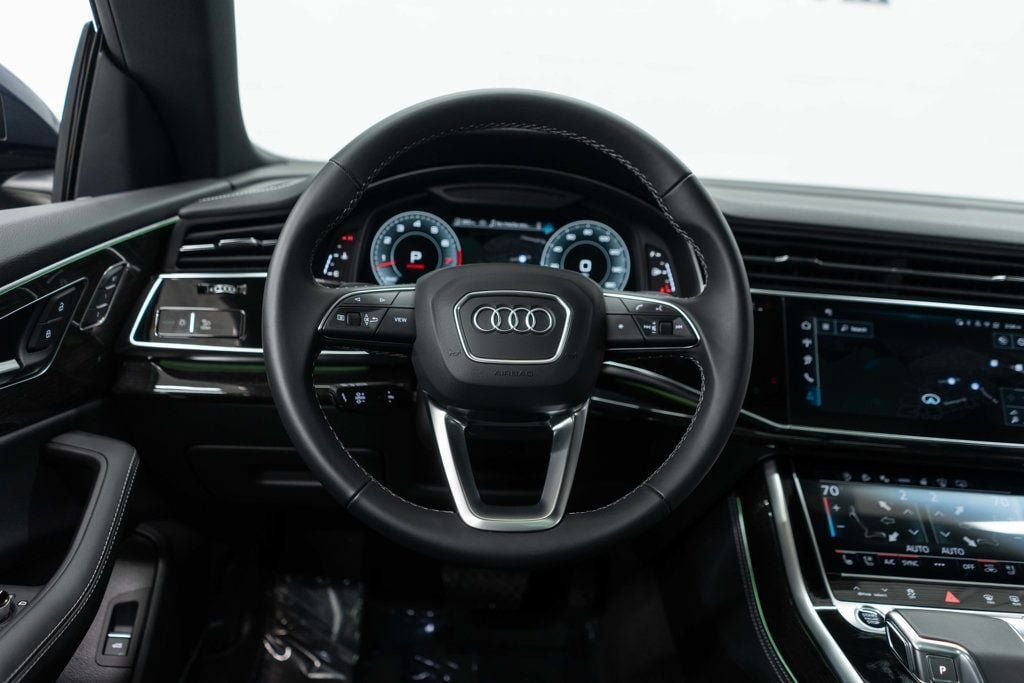Used 2026 Audi Q8 Prestige w/ Prestige Package AWD/4WD image 19