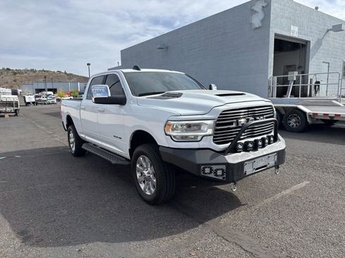 Used 2023 RAM 2500 Laramie AWD/4WD image 1