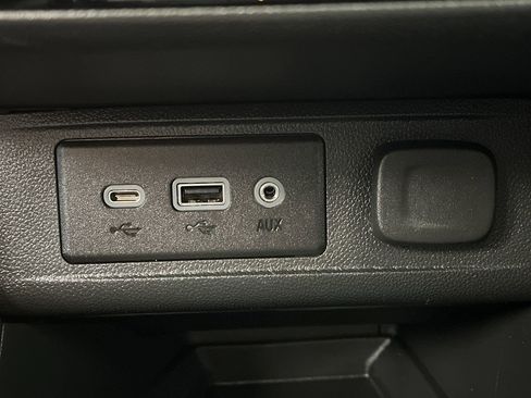 Certified 2023 Buick Encore GX Preferred image 19