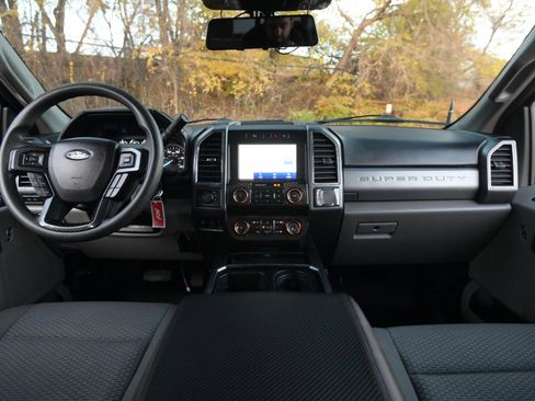 Used 2021 Ford F250 XLT w/ XLT Premium Package image 29