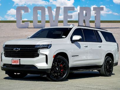 Used 2023 Chevrolet Suburban RST w/ Sport Performance Package