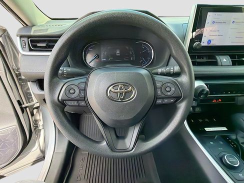 Used 2024 Toyota RAV4 XLE image 36