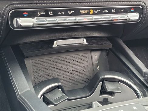 Used 2024 Mercedes-Benz GLE 450 4MATIC image 21