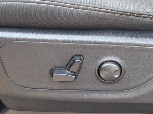 Used 2026 RAM 1500 Big Horn AWD/4WD image 19
