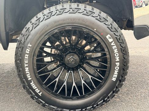 Used 2024 Chevrolet Silverado 2500 LTZ image 62