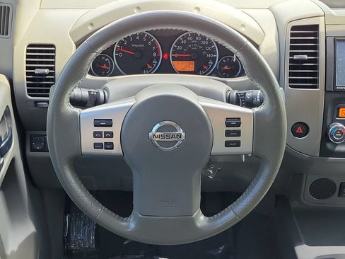 Used 2019 Nissan Frontier SL RWD image 22