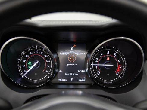 Used 2016 Jaguar F-TYPE R AWD/4WD image 15