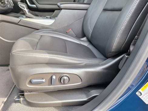 Used 2022 Chevrolet Blazer LT image 31