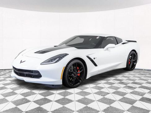 Used 2019 Chevrolet Corvette Stingray Coupe w/ Battery Protection Package RWD image 13