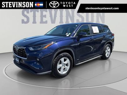 Used 2023 Toyota Highlander LE