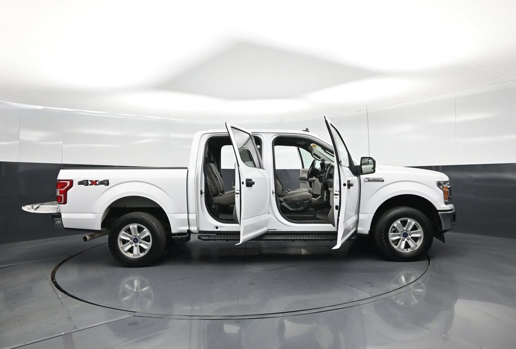 Used 2020 Ford F150 XLT w/ Trailer Tow Package AWD/4WD image 4