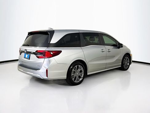 Used 2026 Honda Odyssey Touring image 8