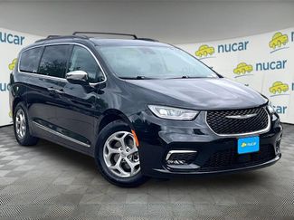 Used 2023 Chrysler Pacifica Limited FWD video 1