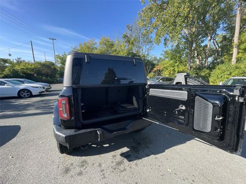 Used 2023 Ford Bronco Outer Banks image 23