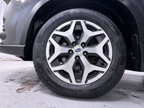 Used 2023 Subaru Forester Premium AWD/4WD image 14