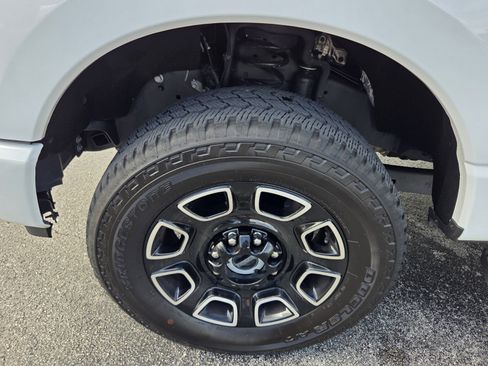 Used 2024 Ford F250 XL w/ STX Appearance Package AWD/4WD image 17