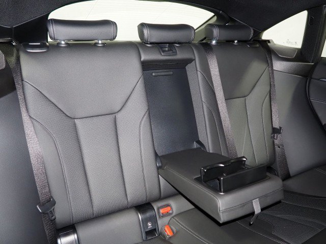 Used 2025 BMW i4 M50 AWD/4WD image 17