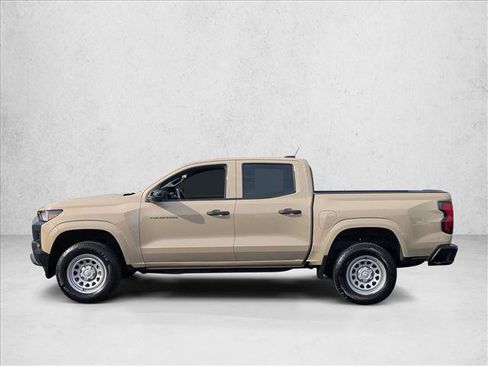 Used 2024 Chevrolet Colorado W/T w/ WT Convenience Package II RWD image 8
