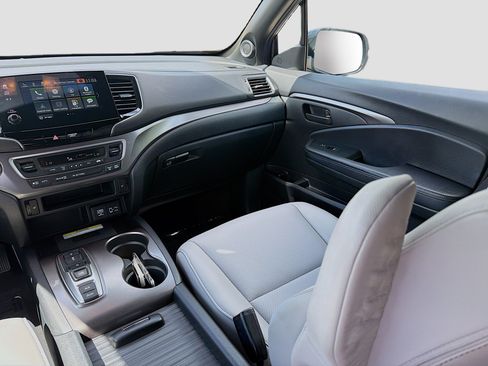 Certified 2023 Honda Passport EX-L image 21