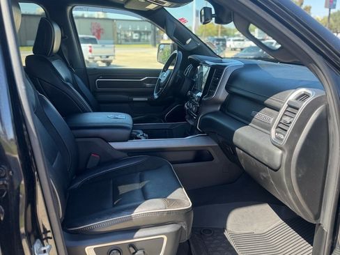 Used 2020 RAM 1500 Laramie w/ Sport Appearance Package image 9