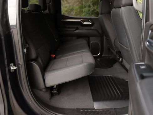 Used 2023 Chevrolet Silverado 1500 LT AWD/4WD image 27