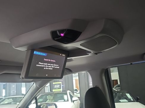 Used 2019 Honda Pilot Touring image 42