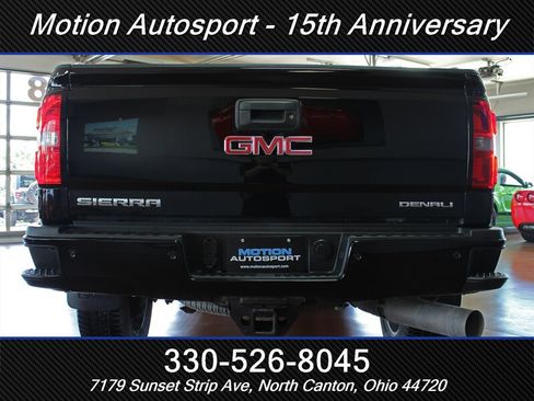 Used 2016 GMC Sierra 2500 Denali AWD/4WD image 9