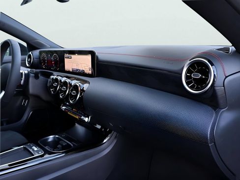 Certified 2026 Mercedes-Benz CLA 250 4MATIC image 11