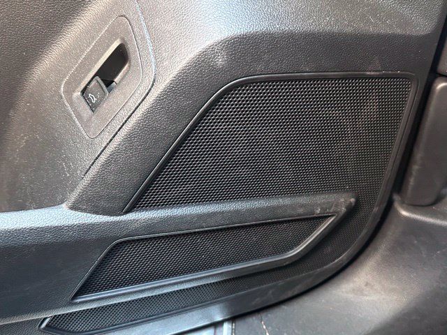Used 2023 Volkswagen Atlas SE w/ Black Wheel Package FWD image 16