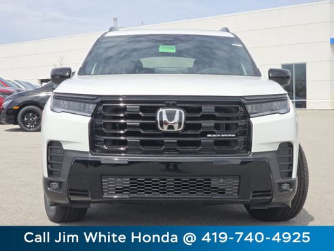 New 2026 Honda Pilot Black Edition image 14