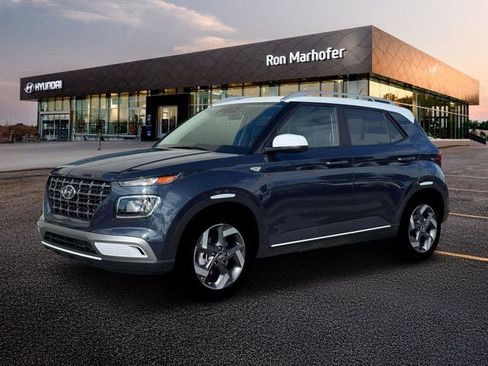 New 2026 Hyundai Venue SEL image 2