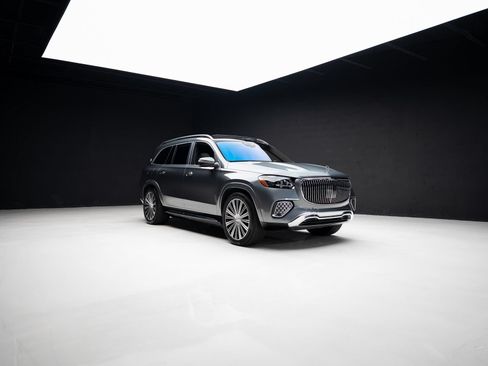 Used 2024 Mercedes-Benz Maybach GLS 600 4MATIC image 94