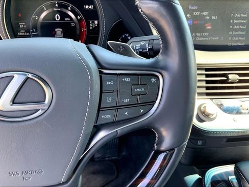 Used 2018 Lexus LS 500 AWD w/ Interior Upgrade Package image 12