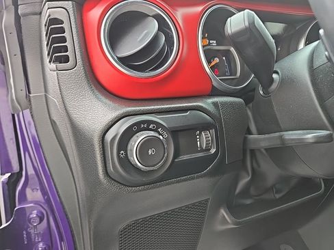 Used 2023 Jeep Wrangler Rubicon w/ LED Lighting Group image 25