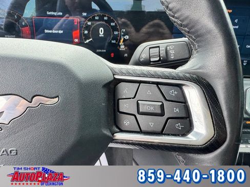 Used 2025 Ford Mustang Premium RWD image 31