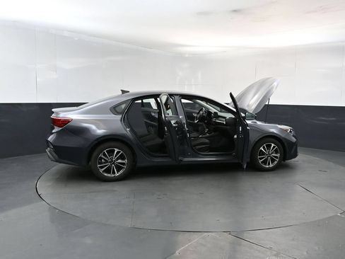 Used 2024 Kia Forte LXS FWD image 26