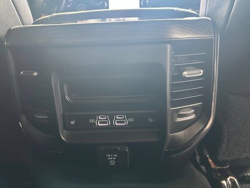 Used 2024 RAM 3500 Limited w/ Night Edition AWD/4WD image 37
