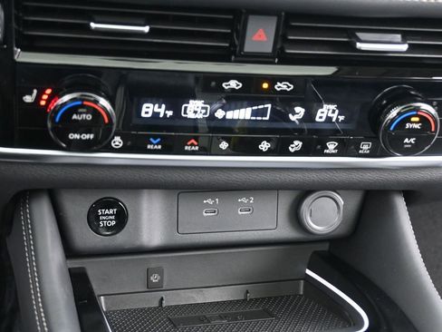 New 2026 Nissan Rogue Platinum w/ Tech Package image 12