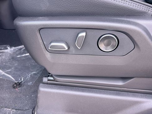 New 2026 GMC Sierra 2500 Denali w/ Denali Reserve Package image 13