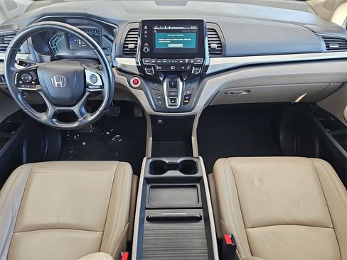 Used 2018 Honda Odyssey EX-L image 9