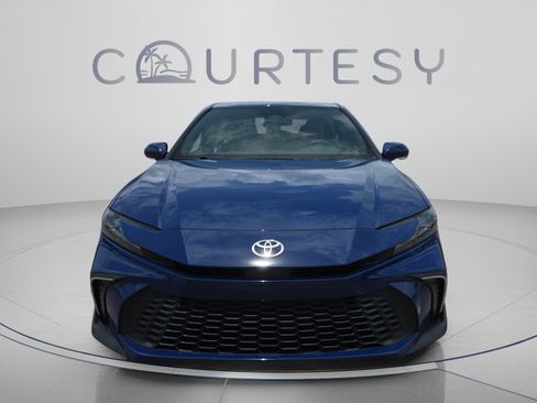 Used 2026 Toyota Camry SE FWD image 8
