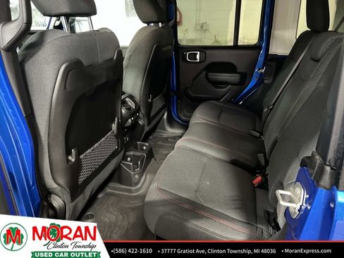 Used 2024 Jeep Wrangler Unlimited Rubicon w/ XTREMEE 35" Tire Package image 13