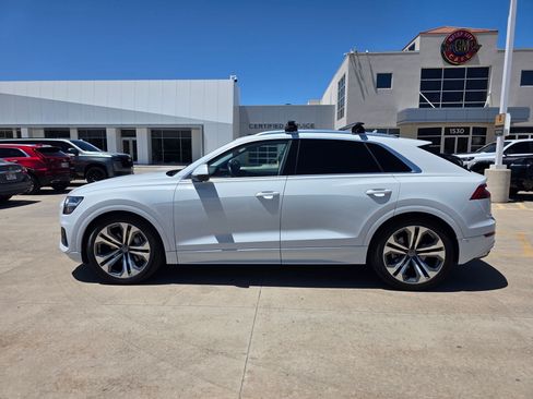 Used 2019 Audi Q8 Premium Plus AWD/4WD image 2