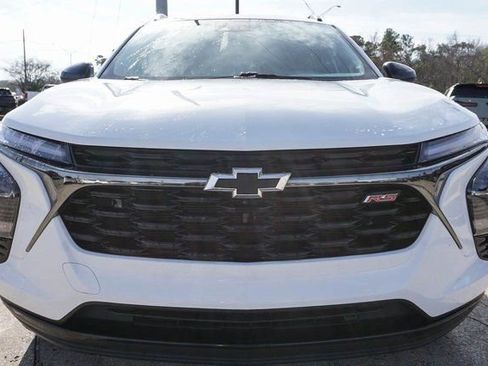 Used 2024 Chevrolet Trax RS w/ Driver Confidence Package image 10