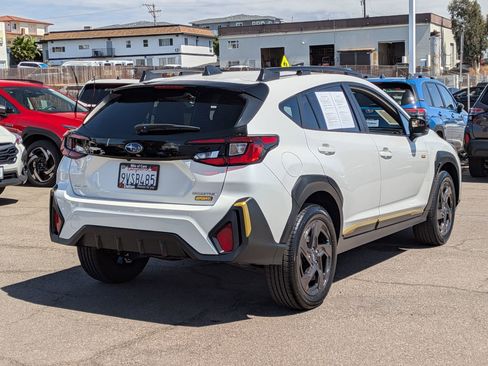 Used 2025 Subaru Crosstrek 2.5i Sport w/ Crosstrek Mirror Package AWD/4WD image 4